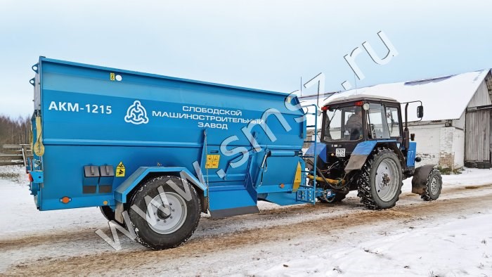 Кормораздатчик АКМ-1215 с горизонтальными шнеками